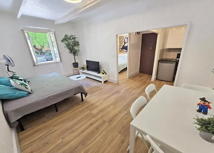 Gregbnb - 1 39 M2 - Est * Toulon